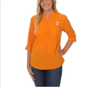 Tennessee Vols top Size medium new with tags
